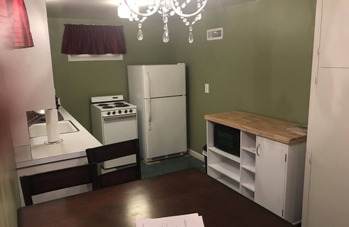 Billings House | Missouri Retreat Bnb