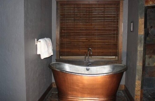 Cascade Cabin | Missouri River Lodging for medium and large groups!