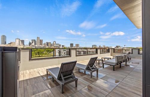Cedars Apartment | Modern 1 bedroom 2 bed Condo in Heart of Dallas
