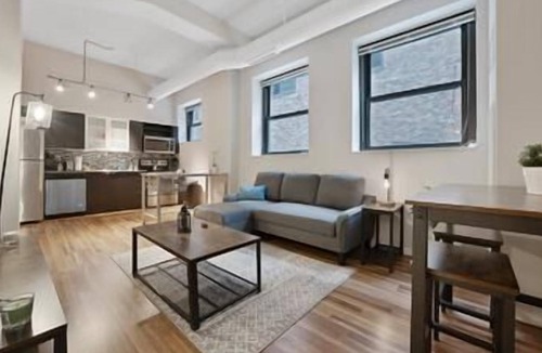Downtown Cincinnati Condo | Modern 2 Bedroom Condo Heart of Downtown close to Stadiums - 707