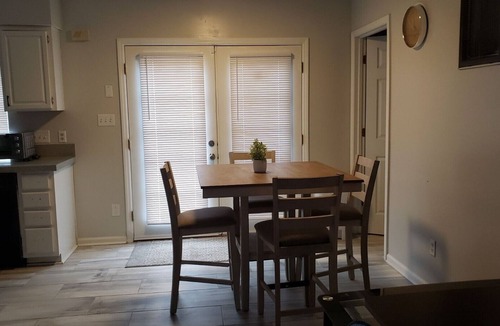 Toddville Road House | Modern 3‑Bedroom Home with Open Loft — 20 Minutes to All Charlotte Hotspots