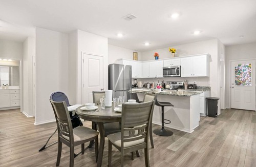 Medina Valley House | Modern 3BR Home in San Antonio