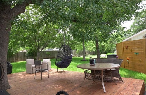 Cedar Park House | Modern 4BR Retreat w/ Hot Tub & Huge Backyard