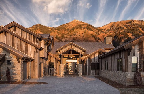 Teton Village Villa | Modern amenities abound in this expansive Shooting Star retreat