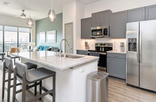 Ballantyne Apartment | Modern Apartment in Prime Location (ID1375X130)
