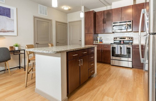 Baldwin Park Apartment | Modern Apartment in Prime Location (ID4310X2)