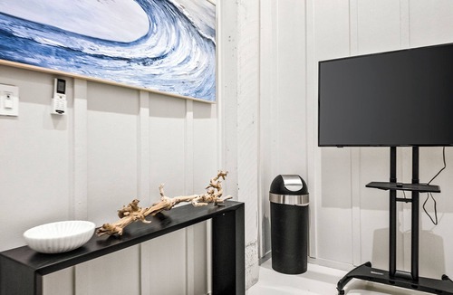 Port Bolivar House | Modern Beachfront Retreat in Crystal Beach – Pool, Elevator & Sleeps 20