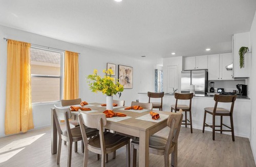 New Braunfels House | Modern Comfort in New braunfels