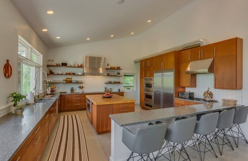 Berrien Springs House | Modern Country Home with Pool, Hot Tubs & Fire Pit - close to wineries & beach