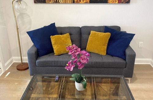 Trinidad House | Modern & Elegant One-Bedroom in NoMa, DC