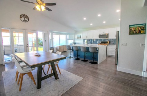 Sonoma Ranch House | Modern Gilbert Getaway w/Hot Tub Spacious Backyard Near Downtown