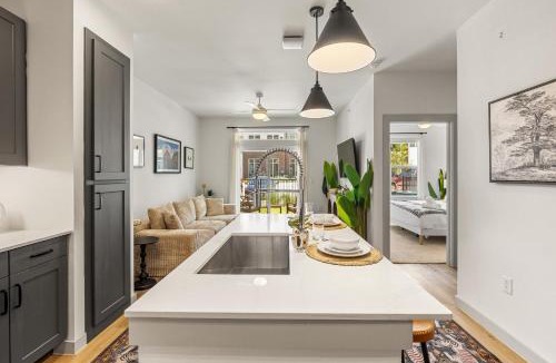 San Marcos Apartment | Modern Ground Floor 1BR W Pool Gym MER 9109