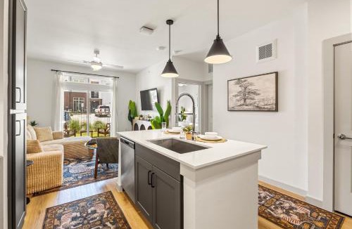 San Marcos Apartment | Modern Ground Floor 1BR W Pool Gym MER 9109