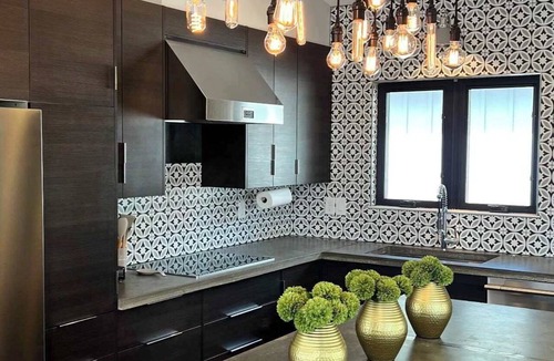 Charlotte Apartment | Modern Midcentury Bohemian Style gem-uptown