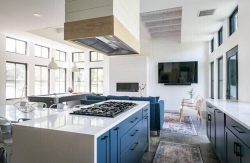 State College Villa | Modern Nordic Villa 3 miles from Beaver Stadium