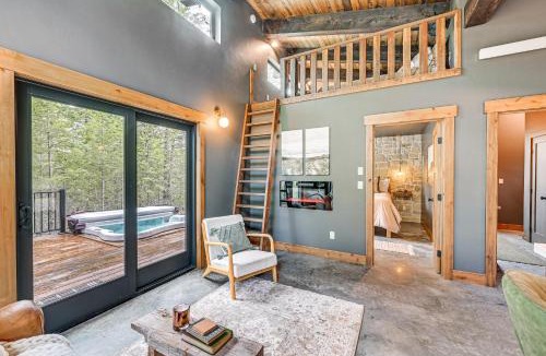 Polson House | Modern Polson Cabin with Deck Near Flathead Lake!