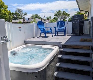 People's Freeway House | Modern Rustic Stay with Hot Tub near Downtown