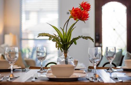 Sweetbriar House | Modern Staycation Home