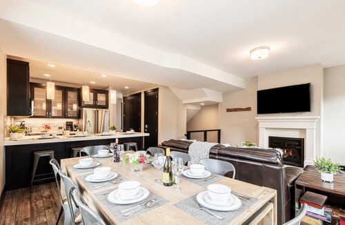 Park City House | Modern Townhome with Free Shuttle, Private Hot Tub & Community Amenities! Pet-Friendly
