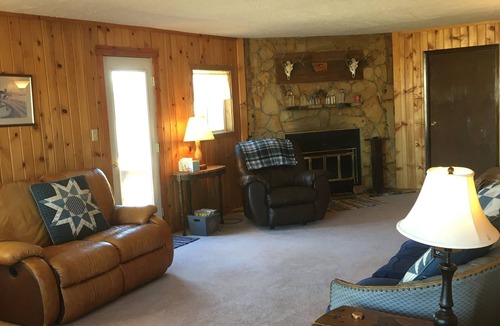 Dillon House | Montana Adventure