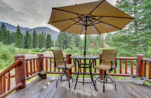 Silver Gate Apartment | Montana Mountain Getaway - 1 Mi to Yellowstone!