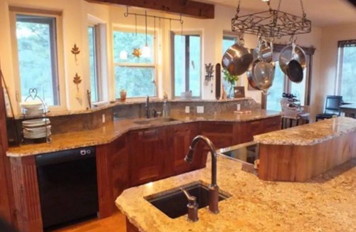 Proctor House | Montana Mountaintop Ranch Estate
