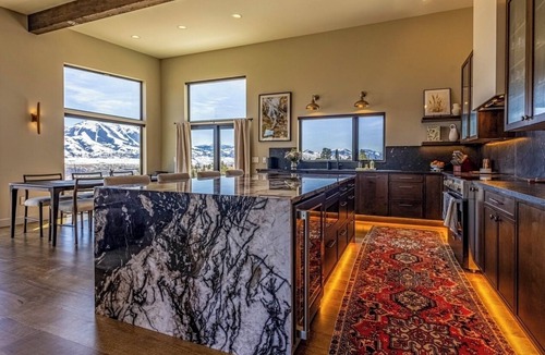 Emigrant House | Moonrise Ridge, a Contemporary Luxury Mountain Home set in Paradise Valley!