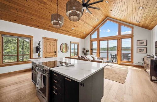 Worley House | Moonrise Trail Lodge | Incredible Views for Incredible Memories
