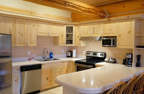 Blue River Hotel | Most Magnificent Chalet