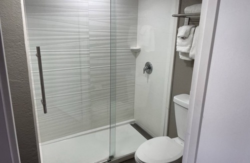Nestor Hotel | Motel 6 San Diego, CA - Southbay
