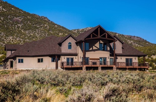 Elba House | Mountain Air Retreat
