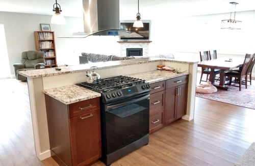 Broadwater County House | Mountain Hideaway Retreat- Room for Everyone