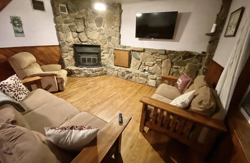 Walden Cabin | Mountain Hideout