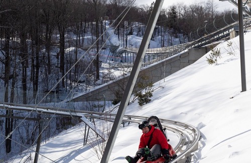 Ludlow Condo | Mountain Lodge At Okemo-1br Newly Renovated 1 Bedroom Condo by RedAwning