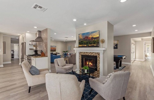 South Scottsdale House | Mountain Serenity-Pool & Putting Green-In Old Town