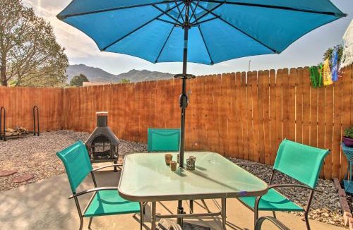 Northeast Heights House | Mountain-View Albuquerque Townhome with Patio!