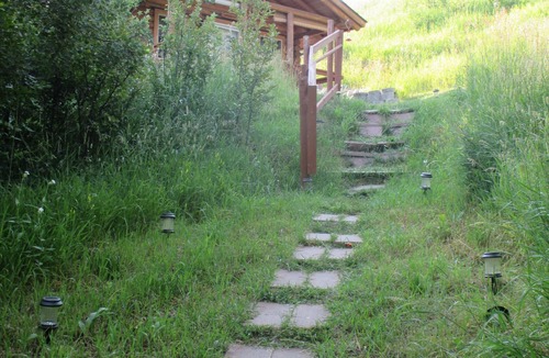 Roberts Cabin | Mountain View Cabin at Paris Montana® Luxury Lodge