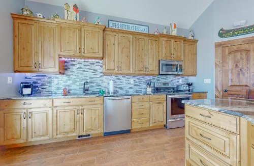 Sweetwater House | Mountain View Escape