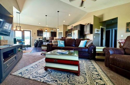 Columbia Falls House | Mountain Views - 20 min from Glacier