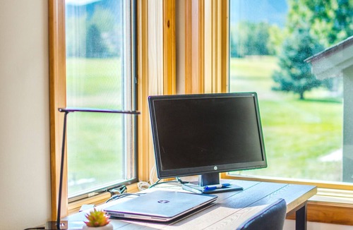 Red Lodge House | Mountain Views Golf Course Home/HotTub/Star Gazing/Ski/Hike/Golf/Family/WiFi