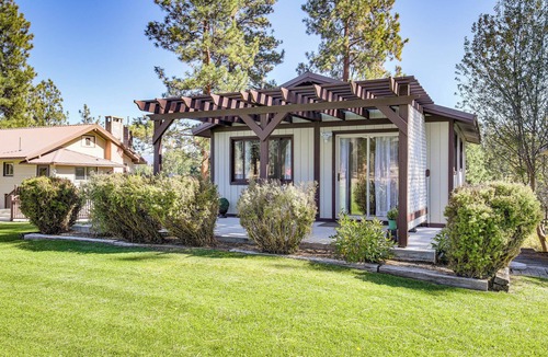 Stevensville Cottage | Mtn-View Stevensville Cottage: Hike, Fish, Explore