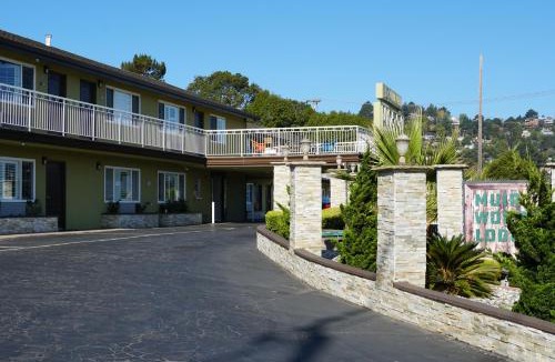 Almonte Hotel | Muir Woods Lodge