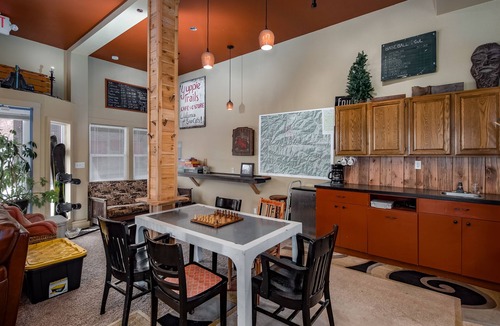 Mullan House | MULLAN HUNTER - SKI BIKE ATV - PETS - THE CLOSEST TO LOOKOUT PASS HIAWATHA!