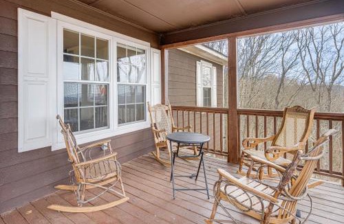 Unaka House | Murphy Home with Mountain View 15 Mi to Ocoee River