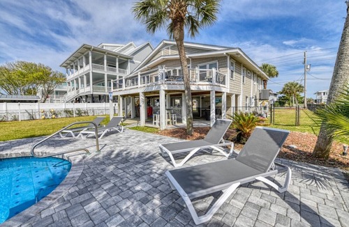 Murrells Inlet House | Murray's Inlet Shack - Four Bedroom, Three 1/5 Bath with huge private pool