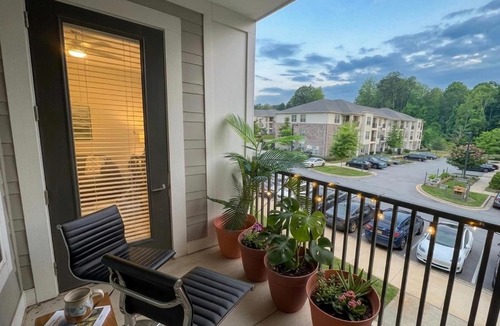 Matthews Apartment | Must Be Nice in Charlotte