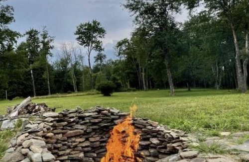 Livingston Manor House | Namaste Catskill - Get Away From it All!