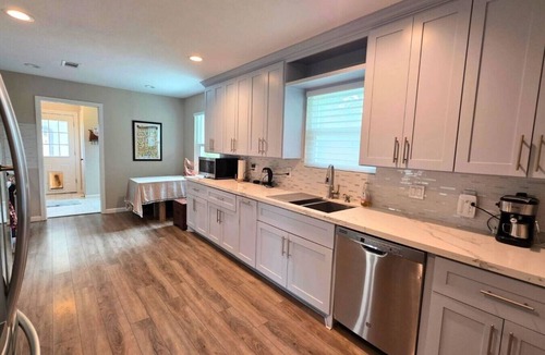 Nassau Bay House | Nassau Bay Retreat near Clearlake, Nasa and Kemah
