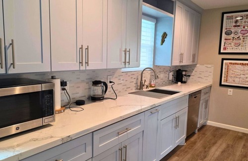 Nassau Bay House | Nassau Bay Retreat near Clearlake, Nasa and Kemah