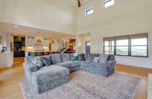 Springerville House | Nat'l Forest Access & Mtn Views: Family Eagar Home